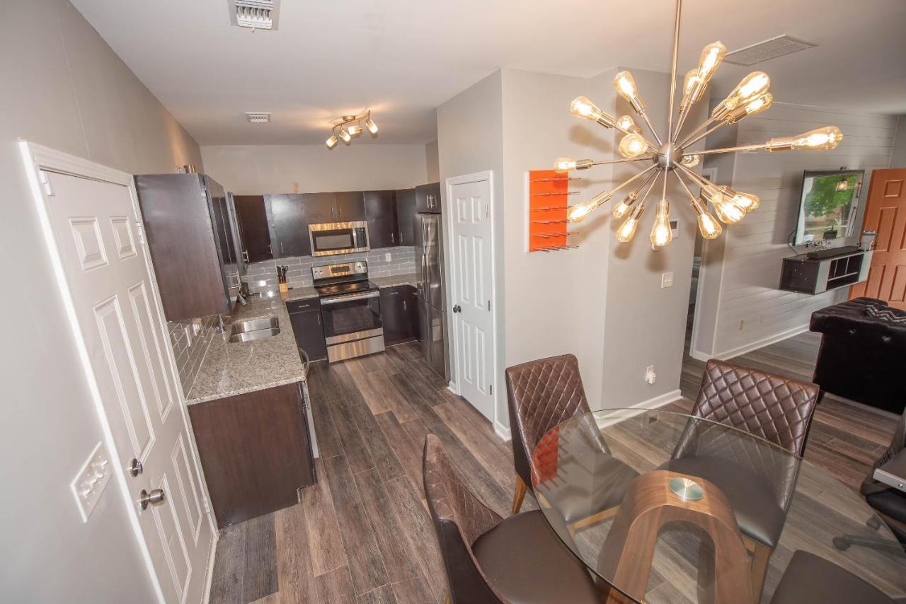 Campbellton Rd Apt A アトランタ エクステリア 写真